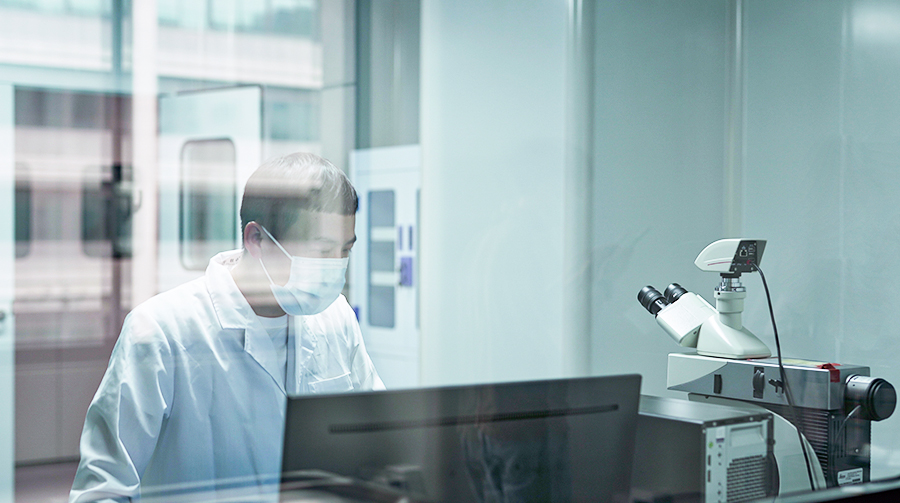 ��ʨ���������¿Ƴ�����һ��